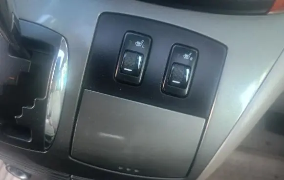 Toyota Sienna XL20 II Other switches/knobs/shifts