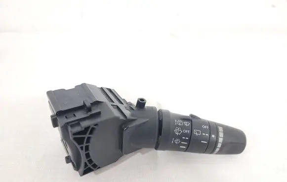 Nissan Primera Wiper control stalk 25260AV615 2329