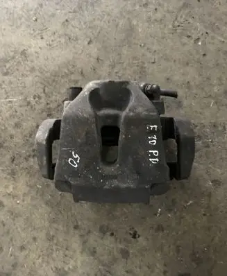 BMW X5 E70 Front brake caliper 34116776784 6776784