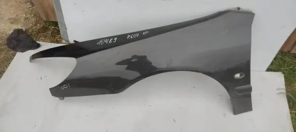 Peugeot 607 Fender
