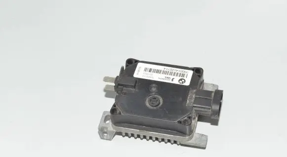 BMW 2 F22 F23 Coolant fan relay 7608410