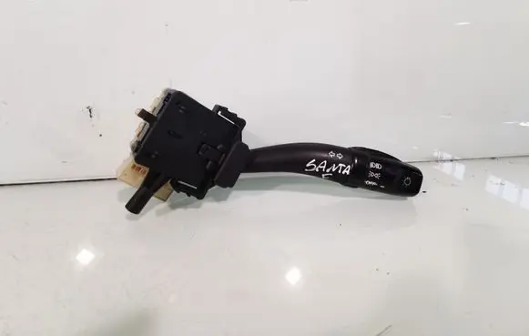 Hyundai Santa Fe Wiper control stalk 2020057632