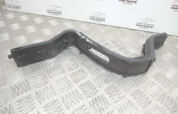 Volkswagen PASSAT B5.5 Handbrake trim 3B0713187