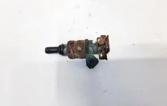 KIA Rio Fuel injector 0K30C13250