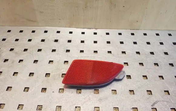 Rear tail light reflector