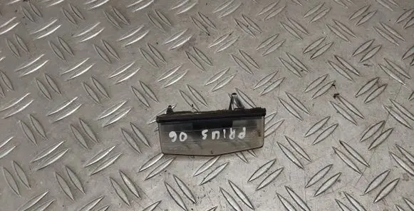 Toyota Prius (NHW20) Number plate light