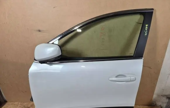 Renault Kadjar Front door
