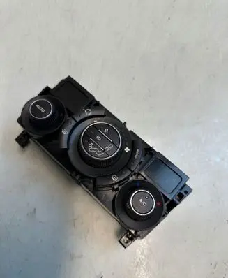 Peugeot 308 SW Climate control unit 96850724XT00