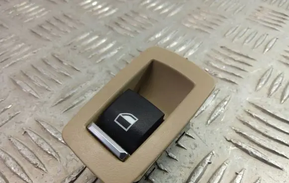 BMW X3 F25 Electric window control switch 9361939