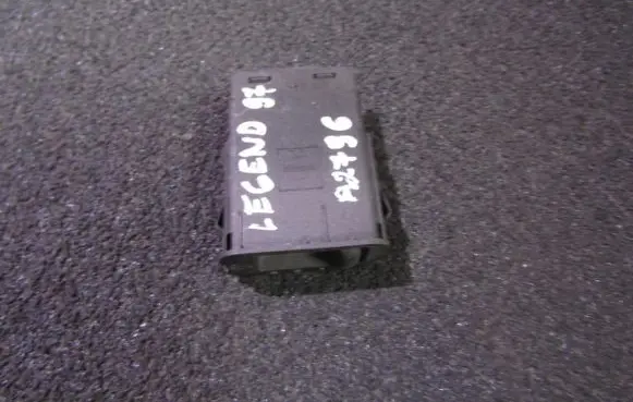 Honda Legend III KA9 Headlight level height control switch m10588