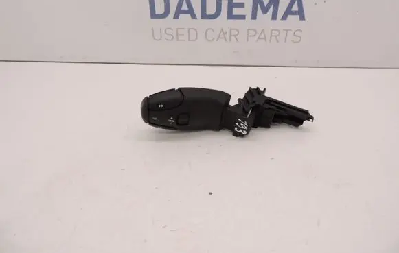 Citroen C3 Steering wheel buttons/switches D193