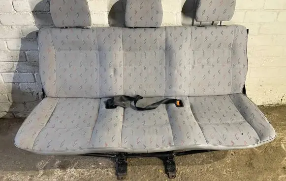Volkswagen Transporter - Caravelle T4 Rear seat 