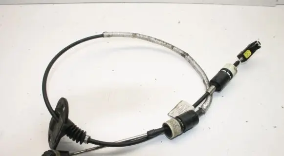 Volvo XC70 Gear shift cable linkage 31256939