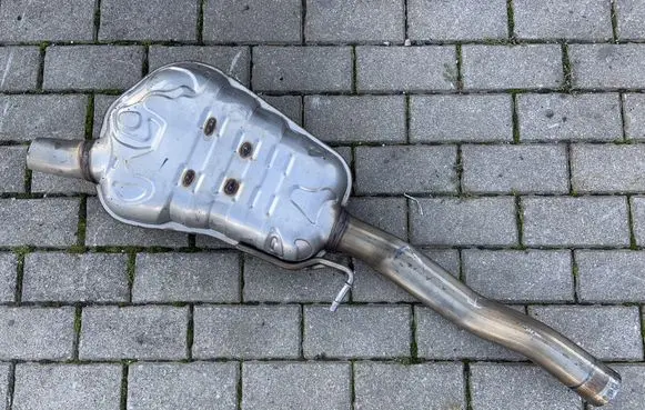Muffler/silencer