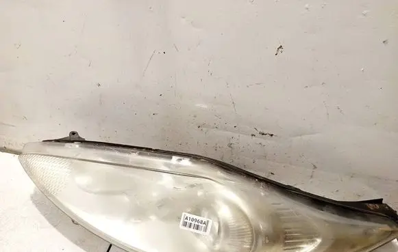 Ford Fiesta Headlight/headlamp 4311187l e415299