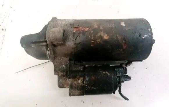 BMW 5 E39 Starter motor 2246570