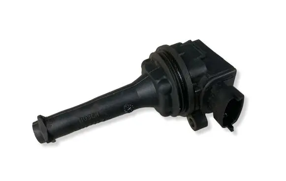 Volvo XC70 High voltage ignition coil 9125601