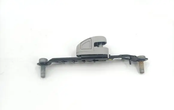 Jeep Compass Seat belt adjustment rail P5LA64PS4AB 34199229BSRG 383171R