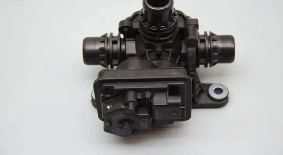 BMW 5 G60 G61 Electric auxiliary coolant/water pump 9462114