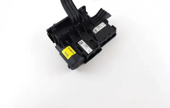 Audi A4 S4 B9 Positive cable (battery) 8W0941823E 8W0941824AK