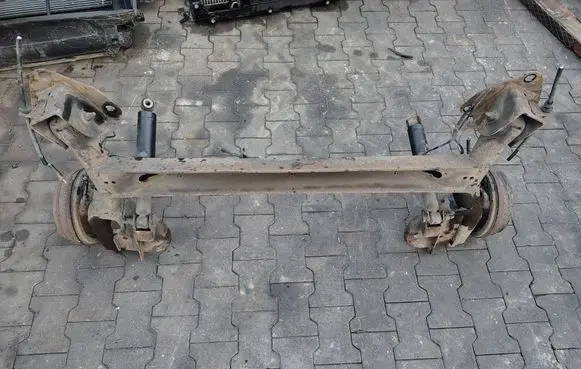Dacia Dokker Rear axle beam 