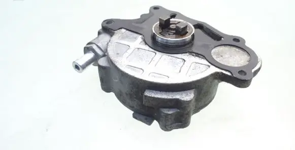 Skoda Superb B6 (3T) Vacuum pump 03L145100F