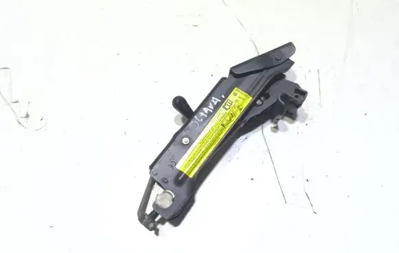 Volkswagen Golf V Lift Jack 1K0011031E