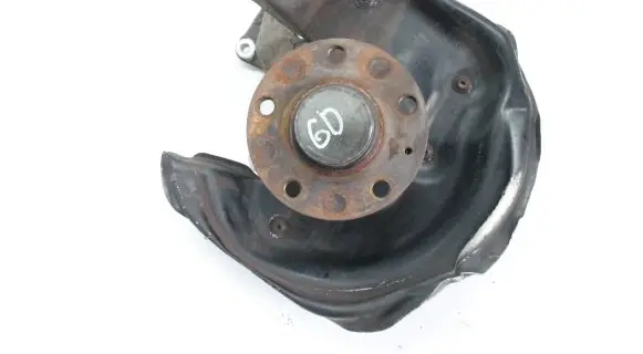 Volkswagen Scirocco Rear wheel hub