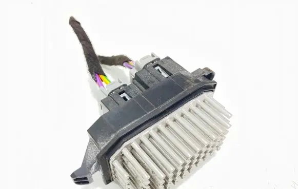Ford Transit Courier Heater blower fan relay CN1119E624AA 1936035 41005904