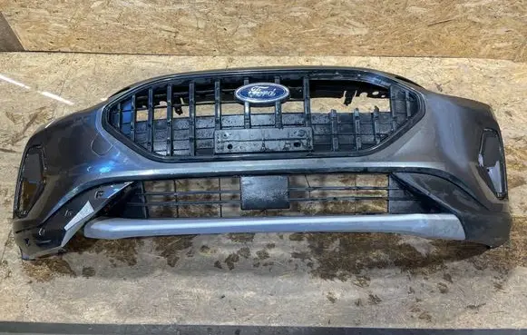 Ford Focus Front bumper NX7B-17757-U S2504P045
