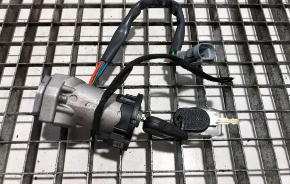 Iveco Daily 3rd gen Ignition lock