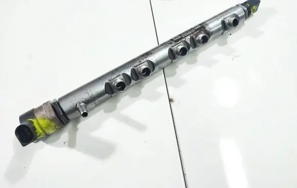 BMW 5 E60 E61 Fuel main line pipe 0445214183 780912801