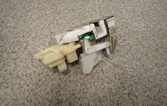 Honda Jazz Rear door lock 