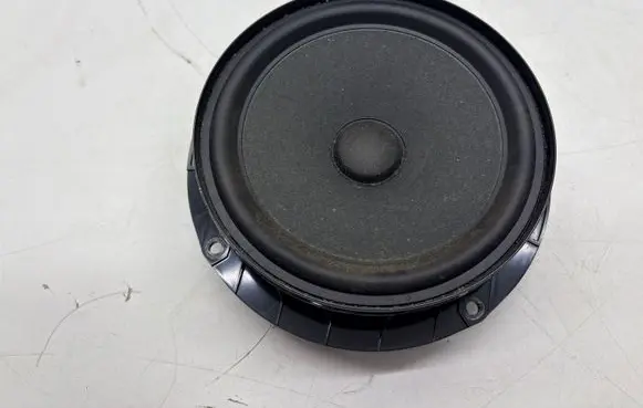Skoda Fabia Mk3 (NJ) Front door speaker 5JA035411E