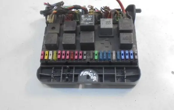 Skoda Felicia I Fuse box set 6U0937025