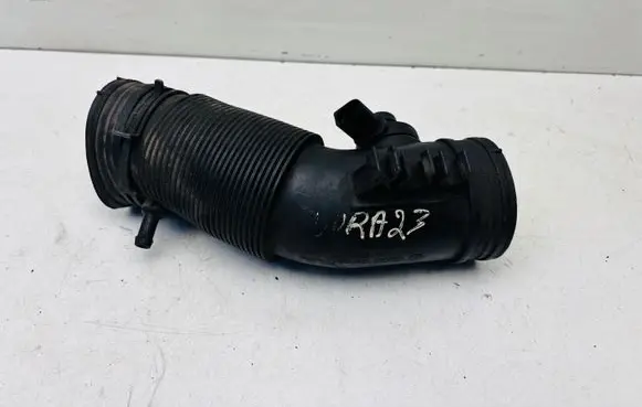 Volkswagen Bora Air intake hose/pipe 1J0129684