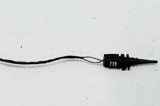 BMW X2 F39 Outside/exterior temperature sensor 6936953