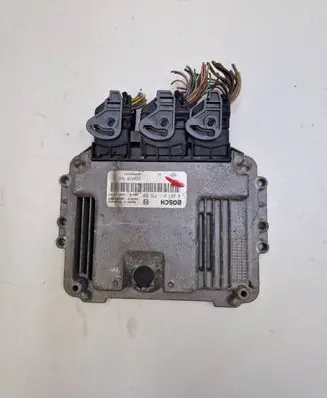 Renault Scenic II - Grand scenic II Engine control unit/module 8200386508 8200391966 0281011776