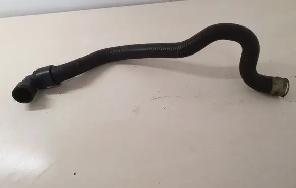 Peugeot 407 Engine coolant pipe/hose