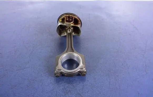 Peugeot 308 Piston 