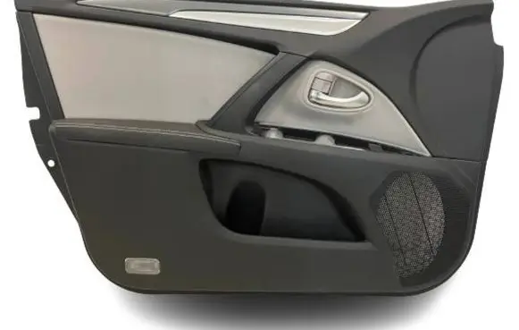 Toyota Avensis T270 Front door card panel trim