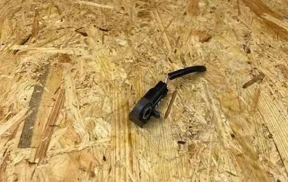 Airbag deployment crash/impact sensor
