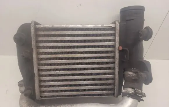 Audi A6 S6 C6 4F Intercooler radiator 4F0145980