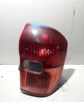 Toyota RAV 4 (XA20) Rear/tail lights