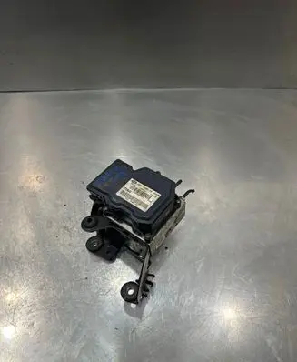 Ford Mondeo MK IV ABS Pump 8G912C405FB 54085038A