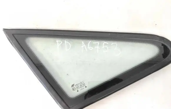 Seat Alhambra (Mk1) Front triangle window/glass 43001100 43-001100