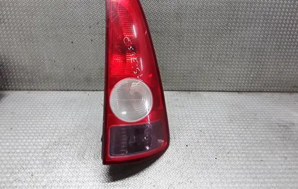 Renault Espace - Grand espace IV Rear/tail lights 8200027152