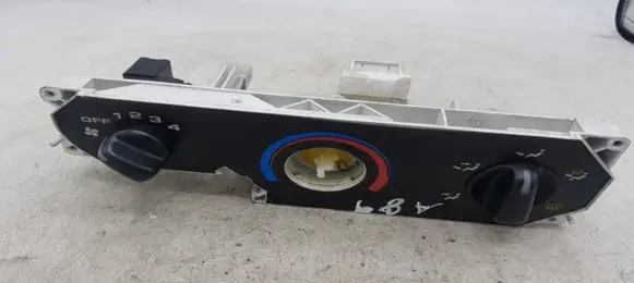 Honda HR-V Climate control unit H2326
