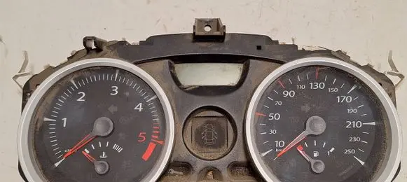 Renault Megane II Speedometer (instrument cluster) 8200720321 35110419 VP5RFF14B115AP