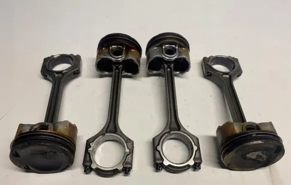 KIA Niro Piston with connecting rod G4LL